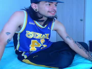 Theferxxo_12 Chaturbate stream image from March 18, 2025