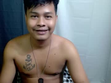 Urhunky_Jamesxx Chaturbate stream image from March 18, 2025