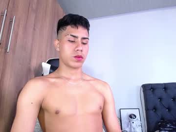 Alannaughty_ Chaturbate stream image from March 18, 2025