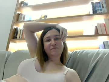Amber_Bee Chaturbate stream image from March 18, 2025