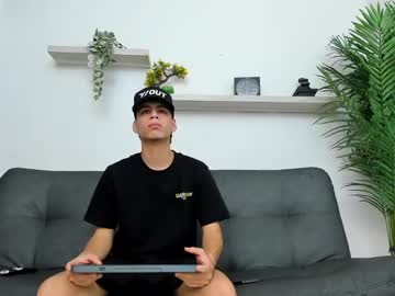 Dante_Restrepo Chaturbate stream image from March 18, 2025