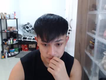 Princeadrianx Chaturbate stream image from March 18, 2025