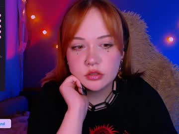 Lala_Loulou Chaturbate stream image from March 18, 2025
