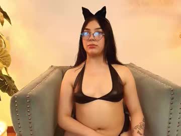 Scarlet_Foxx01 Chaturbate stream image from March 18, 2025