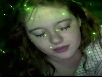Cheerycherryyy Chaturbate stream image from March 18, 2025