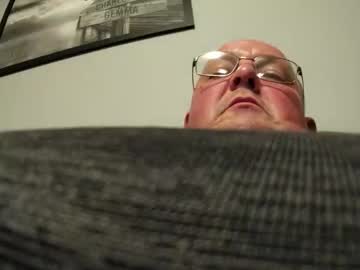 Focusfuker Chaturbate stream image from March 18, 2025