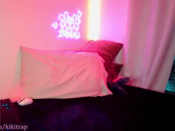 Kikitrap Chaturbate stream image from March 18, 2025