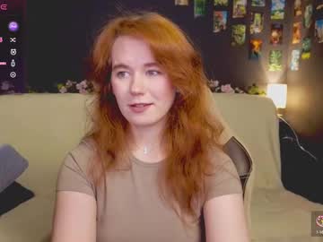 Kwiinela Chaturbate stream image from March 18, 2025