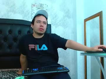 Luciaandjavier Chaturbate stream image from March 18, 2025