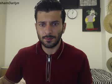 Masterofinfatuation Chaturbate stream image from March 18, 2025