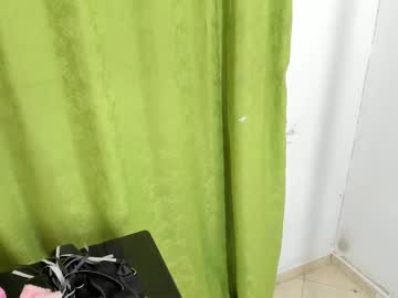 Yeyecoral Chaturbate stream image from March 18, 2025