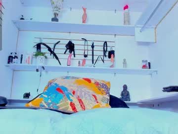 Alexa_Sexhot77 Chaturbate stream image from March 19, 2025
