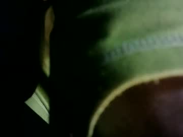Assfdanchen Chaturbate stream image from March 19, 2025