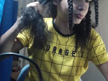 Chrisisaak Chaturbate stream image from March 19, 2025