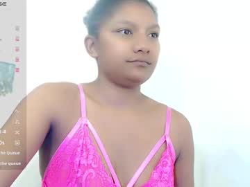 Elly_Willis Chaturbate stream image from March 19, 2025