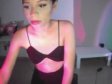 Miia777 Chaturbate stream image from March 19, 2025