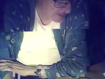 Bekklove1 Chaturbate stream image from March 19, 2025