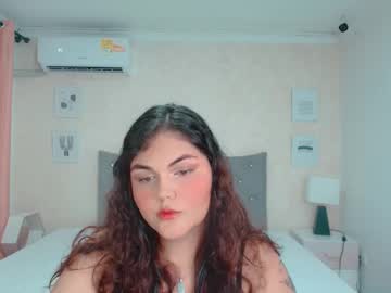 Daeneryslove_Doll Chaturbate stream image from March 19, 2025