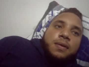 Guelti27 Chaturbate stream image from March 19, 2025