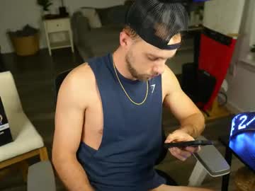 Troy_Greenxo Chaturbate stream image from March 19, 2025