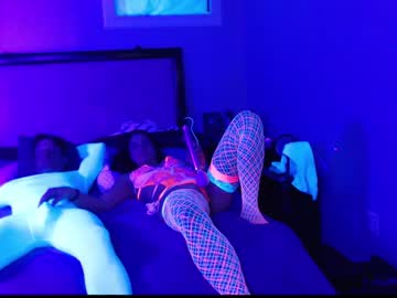 Alwaysreadynow2fuck Chaturbate stream image from March 19, 2025