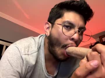 Fernandox_ Chaturbate stream image from March 19, 2025