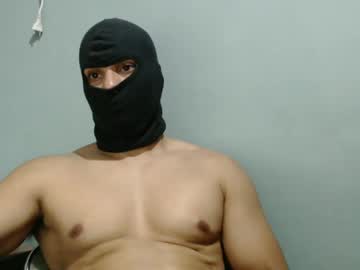 Gatomoreno01 Chaturbate stream image from March 19, 2025