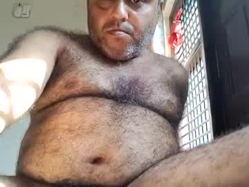 Pomyda Chaturbate stream image from March 19, 2025