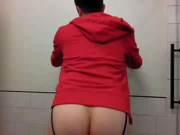 Samtheman123542349 Chaturbate stream image from March 19, 2025
