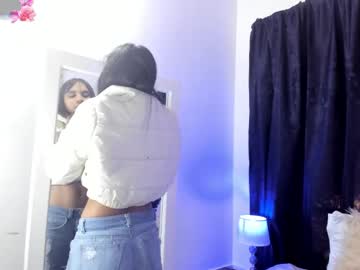 Sophia_Paris Chaturbate stream image from March 19, 2025