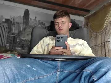 Theangelmiguel Chaturbate stream image from March 19, 2025