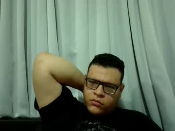 Batman2430 Chaturbate stream image from March 19, 2025