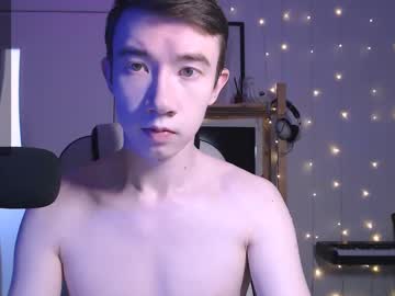 Max_Zife Chaturbate stream image from March 19, 2025