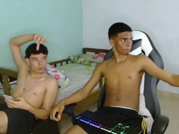 Mini_Aphal Chaturbate stream image from March 19, 2025