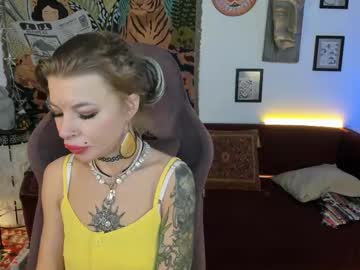 Zennaray Chaturbate stream image from March 19, 2025