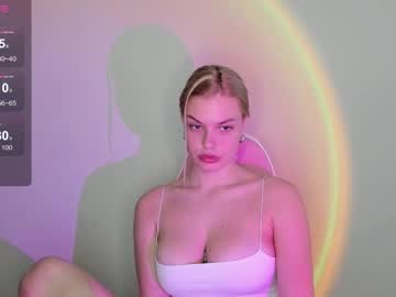 Kitty_Cathie Chaturbate stream image from March 19, 2025