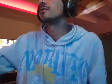 Maxharristhegreat Chaturbate stream image from March 19, 2025