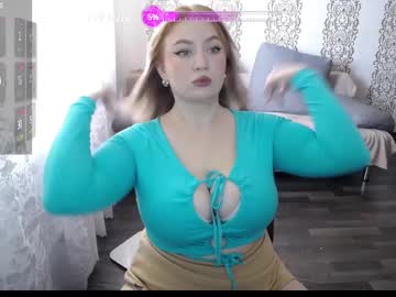 Milabrenda Chaturbate stream image from March 19, 2025