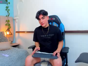 Thiagowinter_ Chaturbate stream image from March 19, 2025