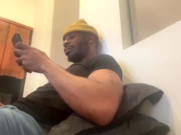 Bmacxxx10 Chaturbate stream image from March 19, 2025