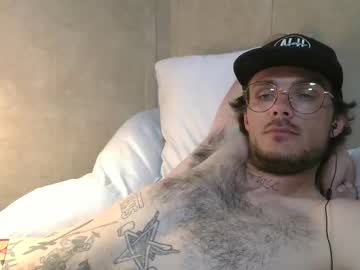 Dylp400 Chaturbate stream image from March 19, 2025