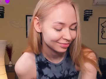 Eugeniabrainard Chaturbate stream image from March 19, 2025