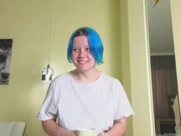 Blythehedley Chaturbate stream image from March 19, 2025