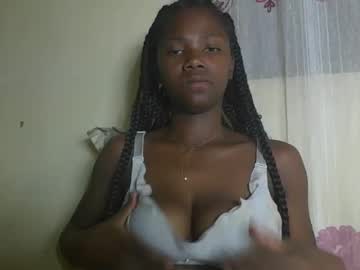 Cerila Chaturbate stream image from March 19, 2025