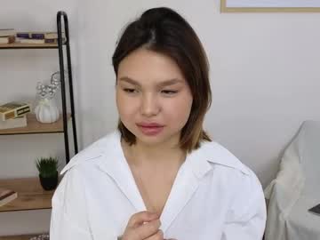 Clara_Sofine Chaturbate stream image from March 19, 2025