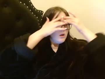 Reneesimple Chaturbate stream image from March 19, 2025