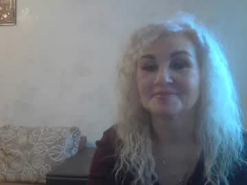 Svetuliya Chaturbate stream image from March 19, 2025