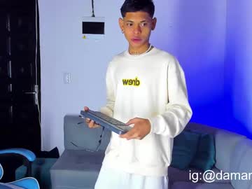 Damar_Felipe Chaturbate stream image from March 19, 2025