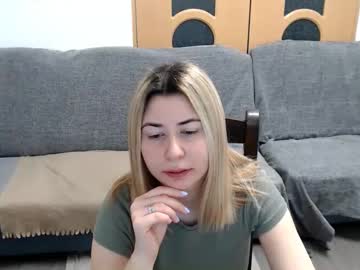 Dianasmiey7 Chaturbate stream image from March 19, 2025