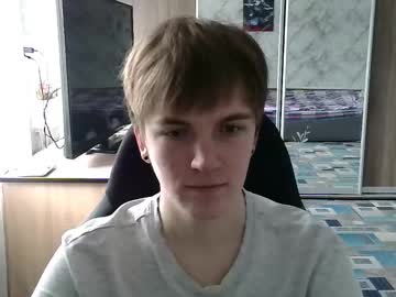Lustviper Chaturbate stream image from March 19, 2025